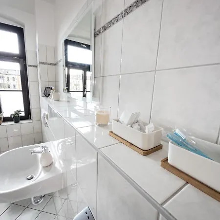 Apartment Moderne 3zimmer Mit Netflix Und Balkon *