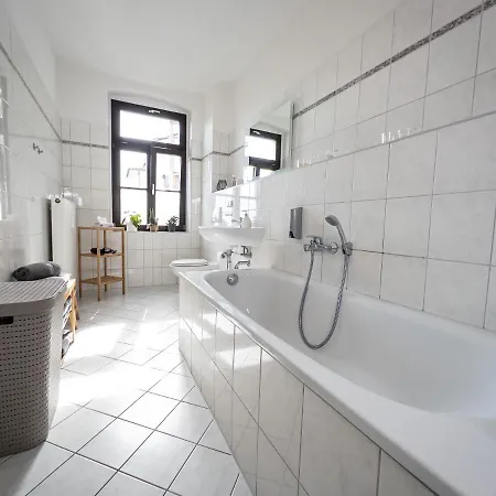 Moderne 3zimmer Mit Netflix Und Balkon Apartment *