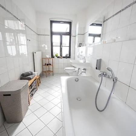 Moderne 3zimmer Mit Netflix Und Balkon Leipzig