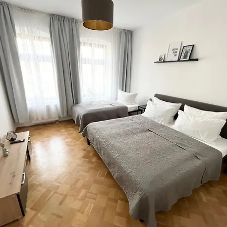 Apartment Moderne 3zimmer Mit Netflix Und Balkon Leipzig