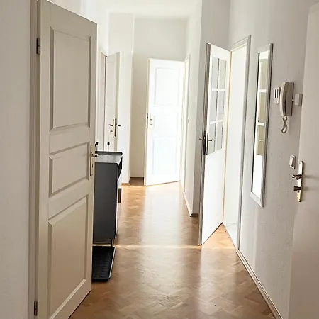 Moderne 3zimmer Mit Netflix Und Balkon Leipzig